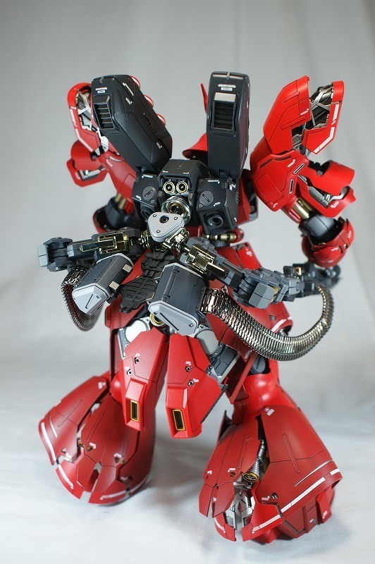 MGサザビーVer.Ka「ジャイアントビームガトリング装備型」の完成品