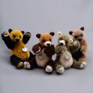 三浦 亜樹子 tamikuma Profile テディベア・アーティストミュージアム