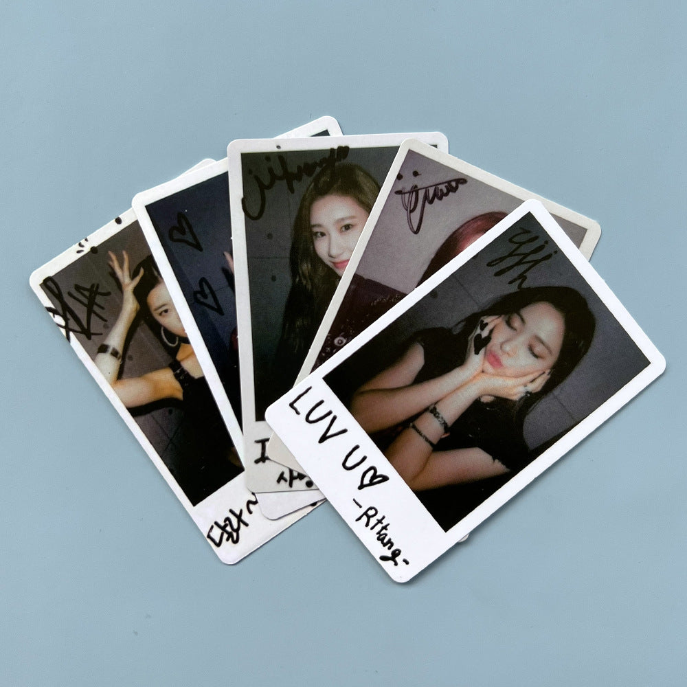 ITZY Signed Polaroid Style Photocard – Totemo Kawaii Shop