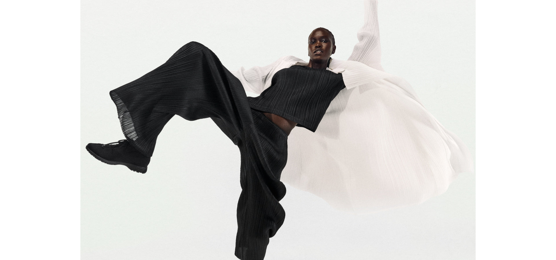 ONLINE STORE – ISSEY MIYAKE ONLINE STORE