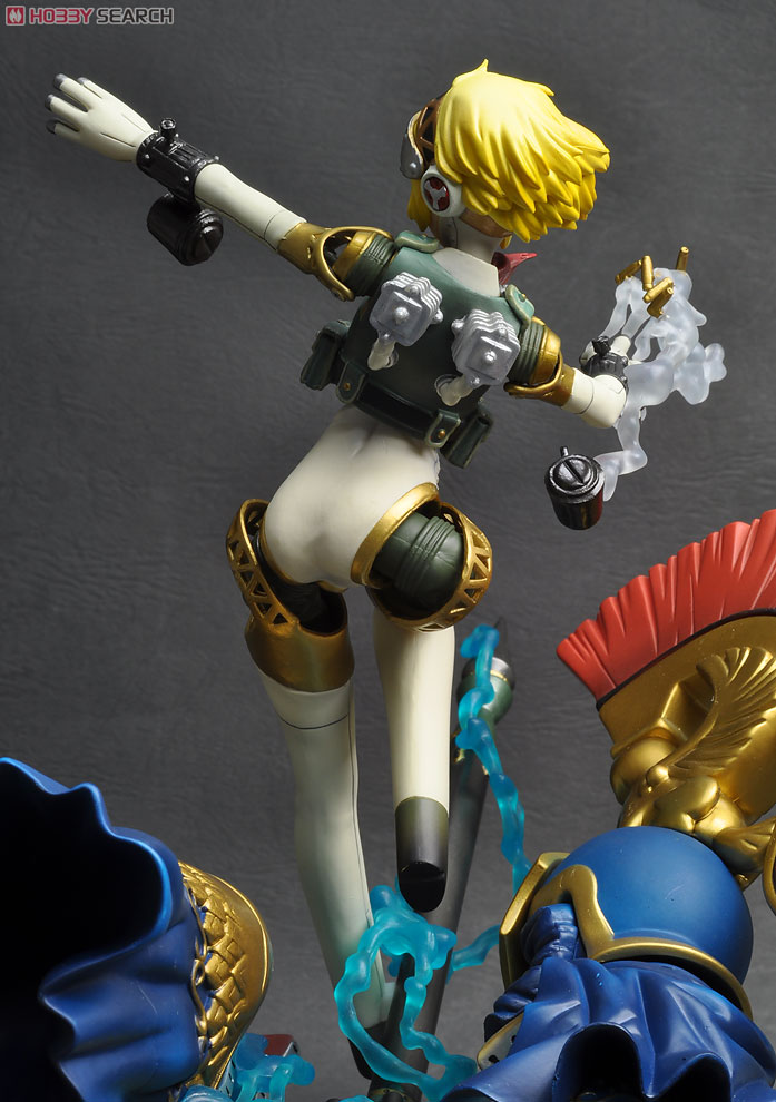 ペルソナ3フェス アイギス 重装備Ver. (フィギュア) - ホビーサーチ