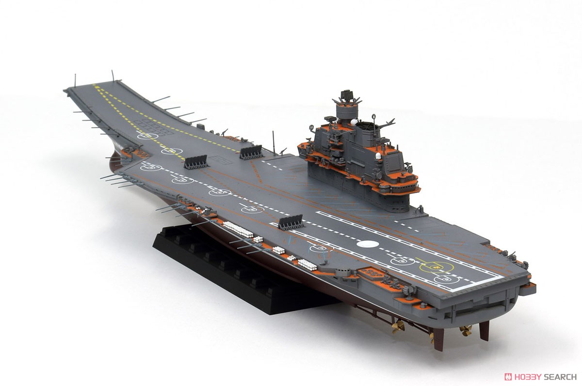 ロシア海軍 航空母艦 アドミラル・クズネツォフ (プラモデル) - ホビー