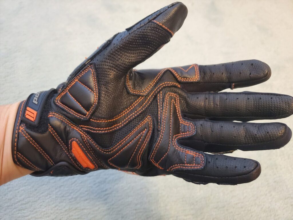 レビュー】HYODのショートグローブ HSG015N ST-X CORE GLOVES｜旅好き