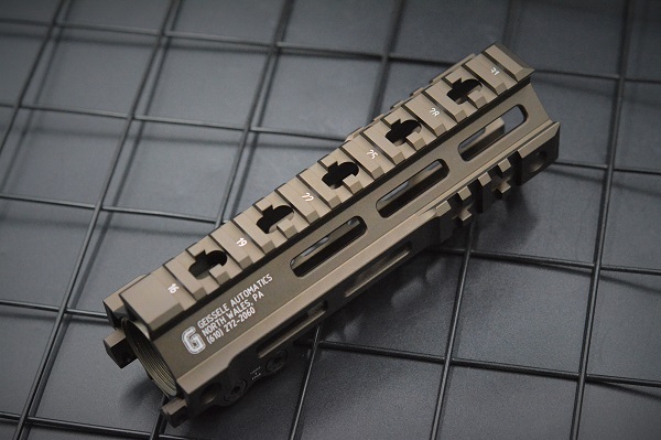 Zparts製 Geisseleタイプ SMR MK4 FEDERAL ハンドガード 7インチ 東京