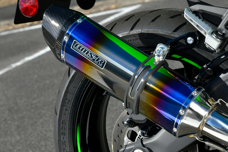 CORSA-EVOⅡ スリップオン：ZX-4RR / ZX-4R SE：2023〜：政府認証 ｜ BEAMS