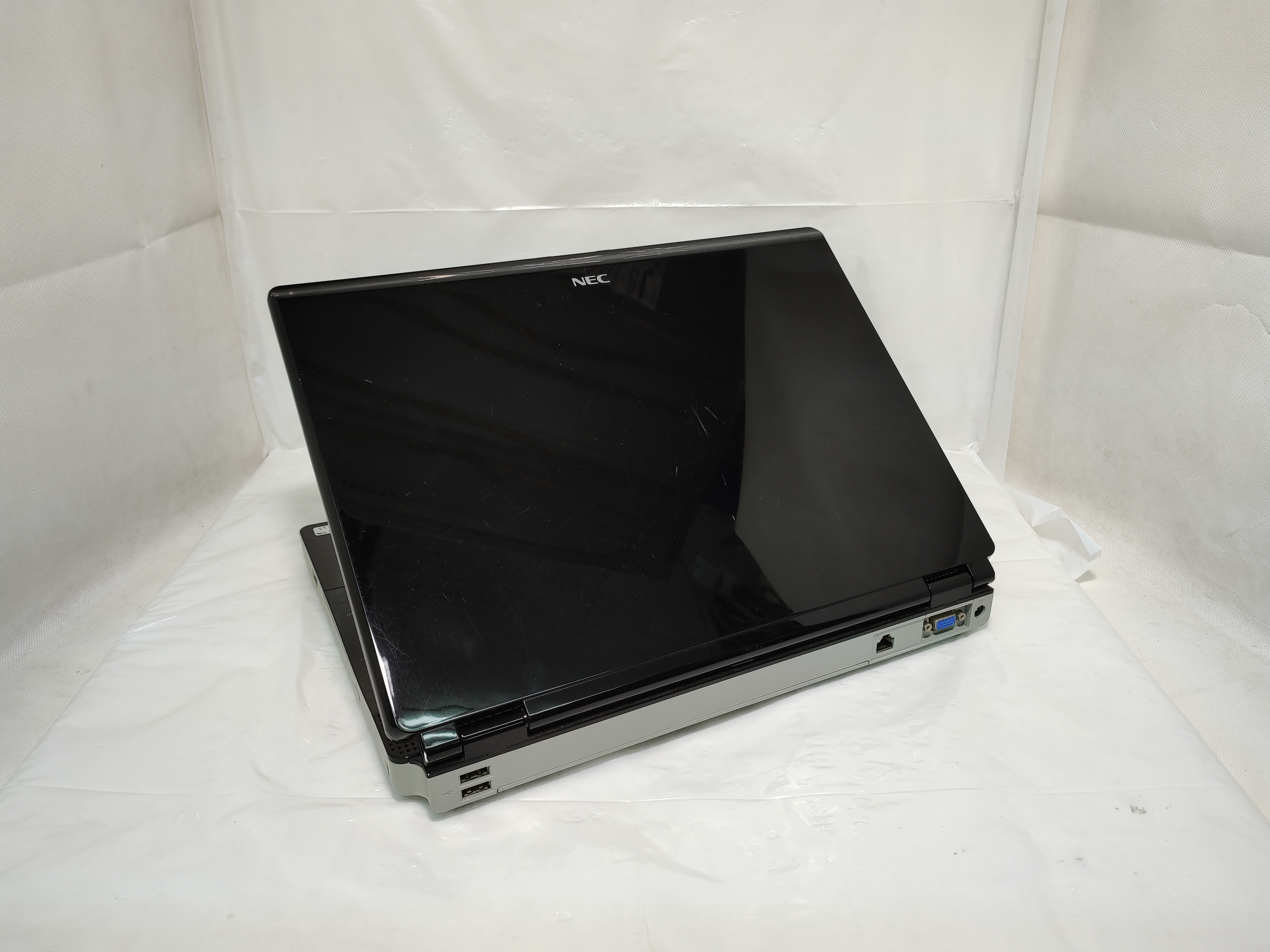 NEC LaVie LL565/LG6BK Windows Vista 動作品 NEC LaVie LL565/LG6BK