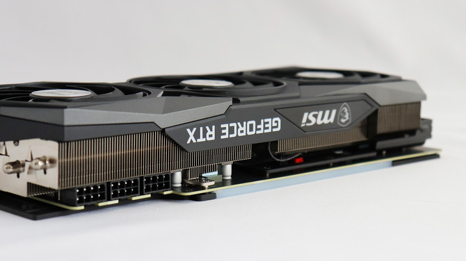 GeForce RTX 3080 GAMING X TRIO 10G」使用レポ！静音性と高性能を両立