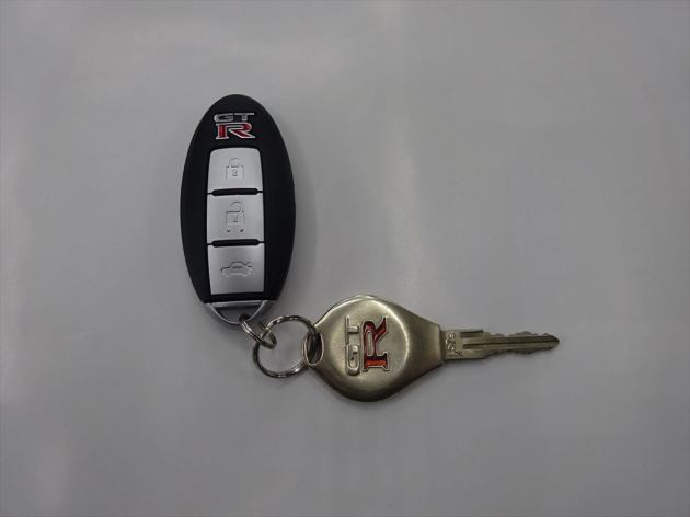 NISSAN＆R35 インテリジェントキー流用R32・33キーレスキット 入荷