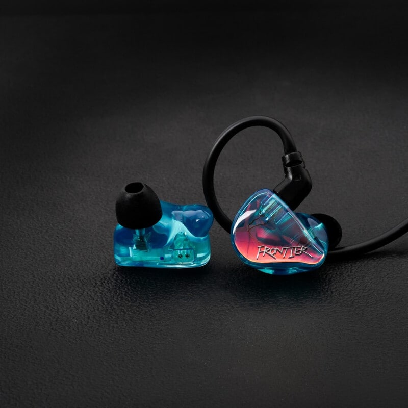 qdc FRONTIER Emerald [QDC-FRONTIER-EM] 新品｜フジヤエービック