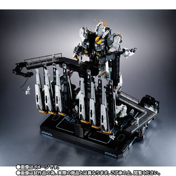 ダブル・フィン・ファンネル”も再現できる！解体匠機「RX-93 νガンダム