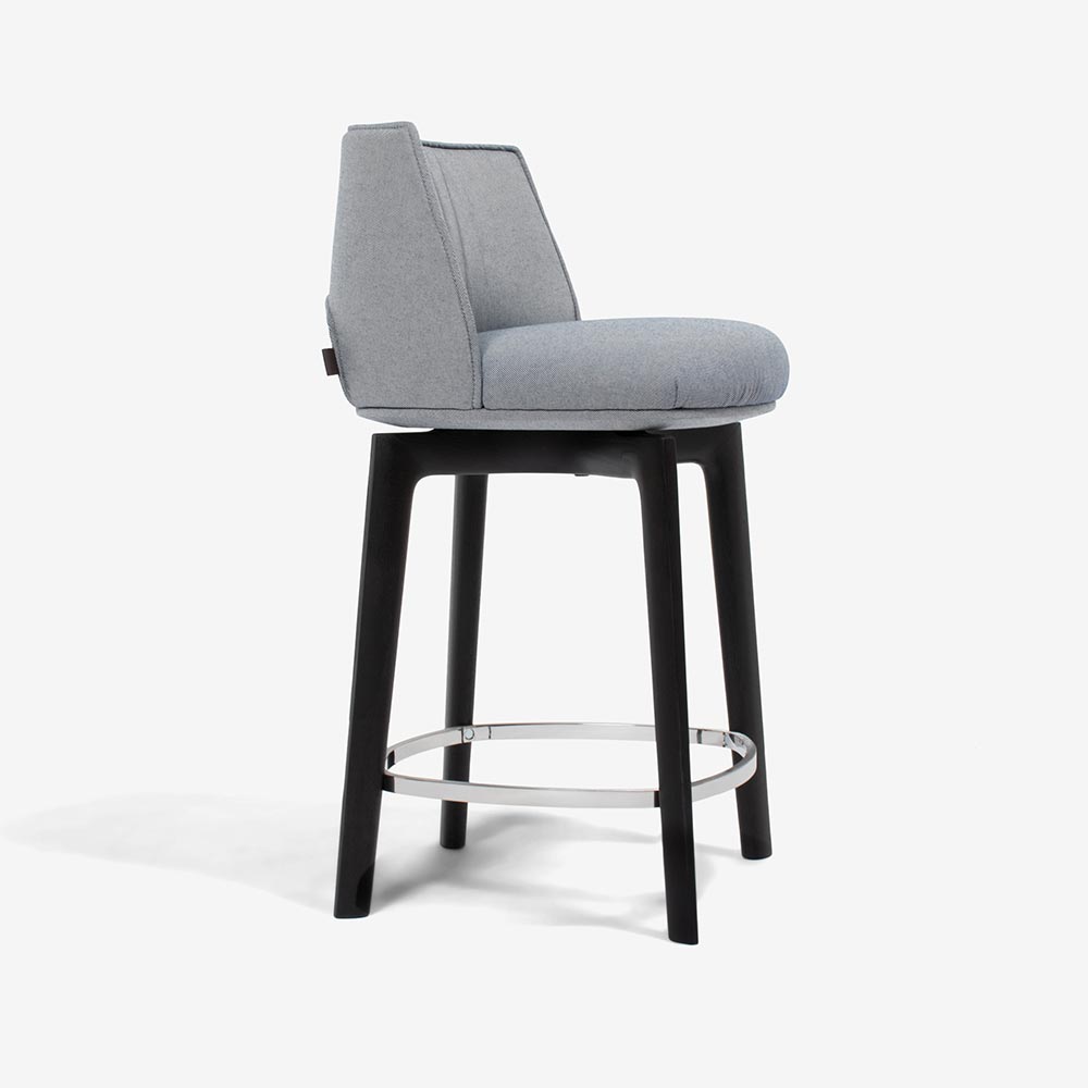 PoltronaFrau（ポルトローナ・フラウ）カウンターチェア「アーチボルド