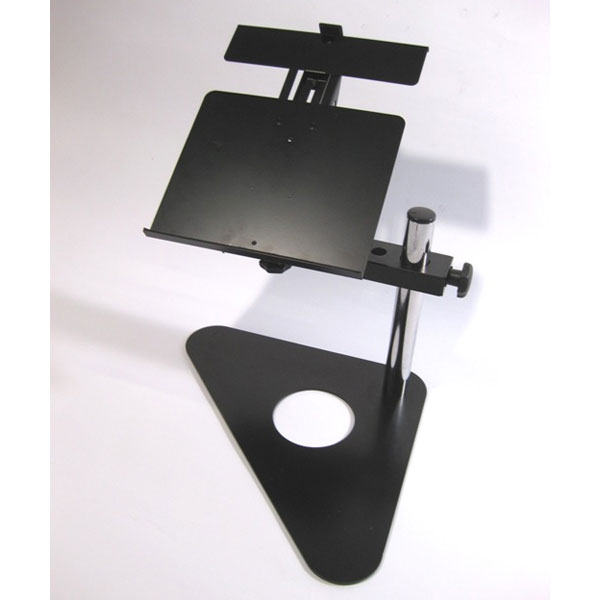 超重量級で頑丈！ターンテーブルと共存しやすいような設計になってい