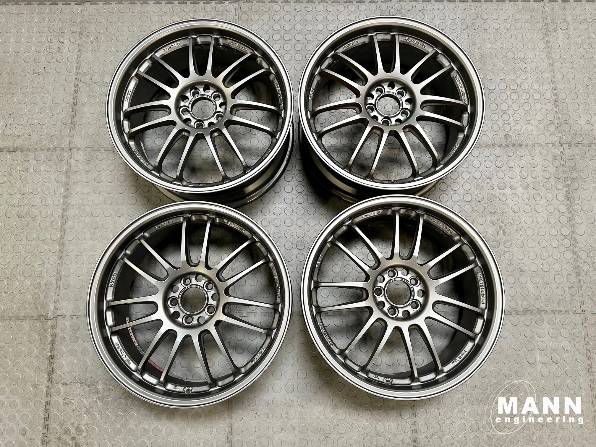 PREOWNED - Volk Racing RE30 - Clearance Item – Mann Engineering