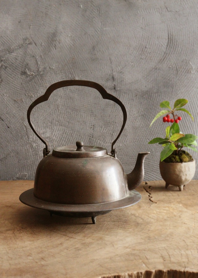 銅製打ち出し薬缶 水注 煎茶道具 茶道具 アウトドア 古道具 Antique