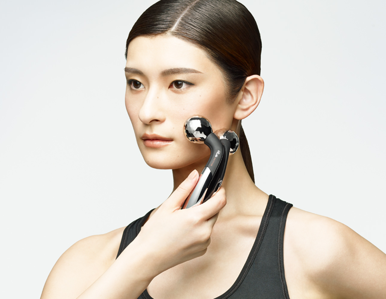 Refa active】全身用ローラーホワイト リファアクティブディジット