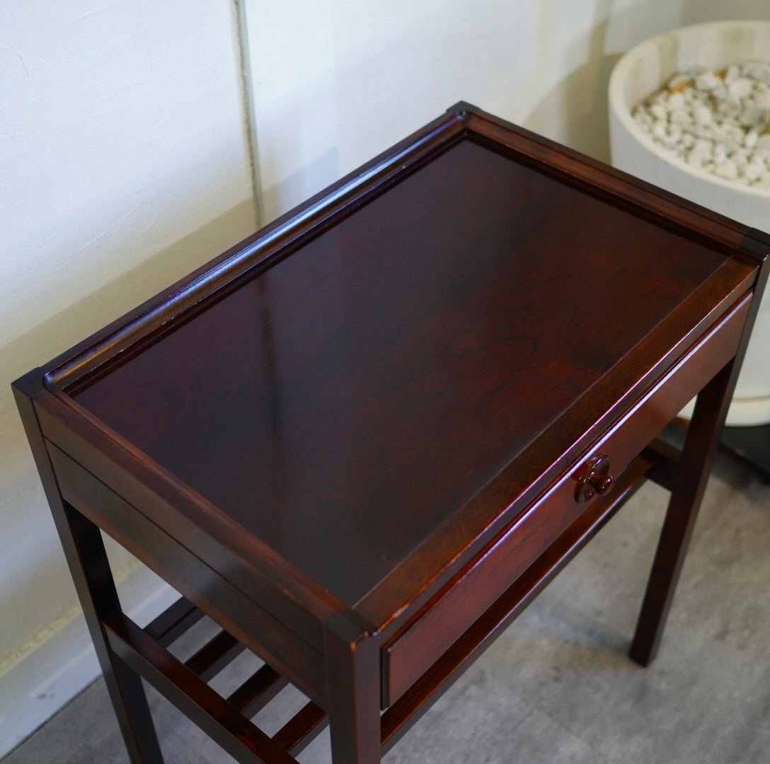 古家具ビンテージ品◾️karimoku カリモク 木製家具 サイドテーブル