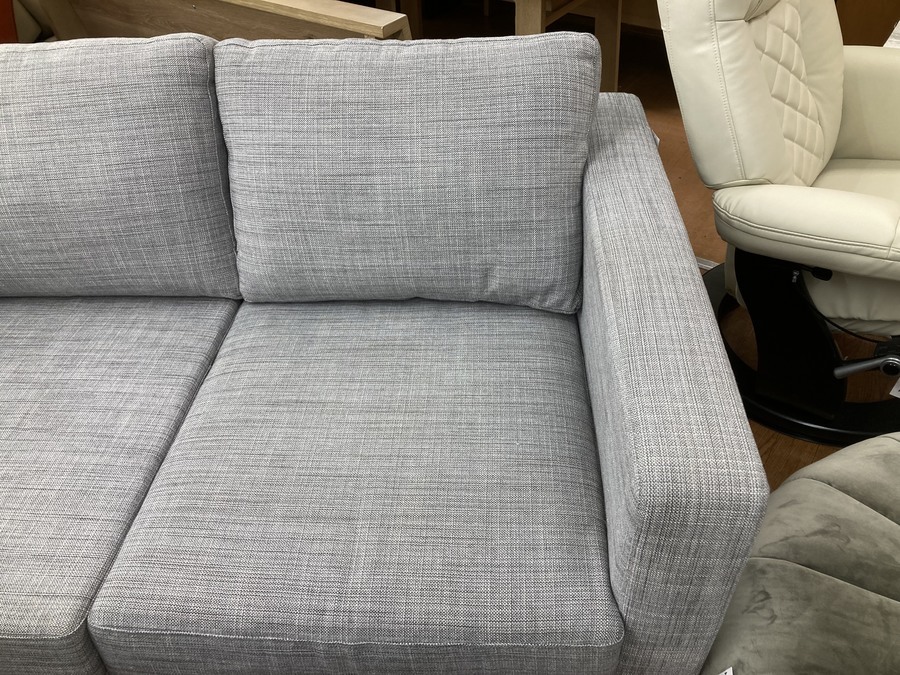 IKEA（イケア）の2人掛けソファー【KARLSTAD カルルスタード】を入荷