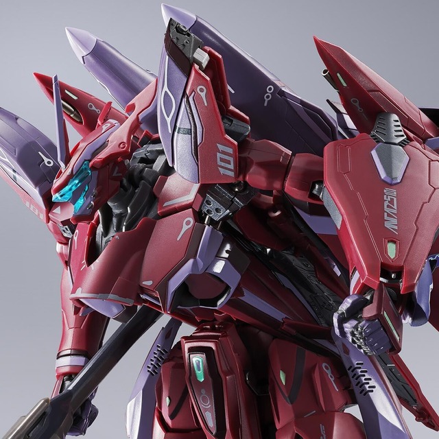 新機動戦記ガンダムW」ガンダムデスサイズからウイングガンダムゼロの