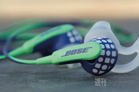 BOSEが1万円台のヘッドホンを3タイプ発売 装着感の良さがウリ - 週刊