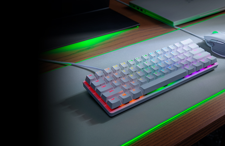 60% 小型のゲーミングキーボード - Razer Huntsman Mini | Razer 日本