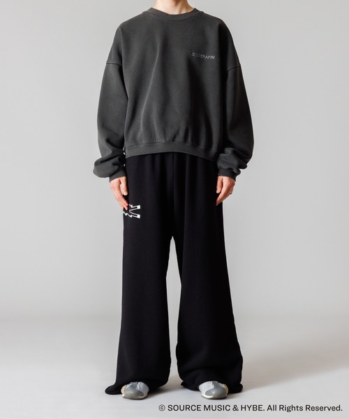 LE SSERAFIM（ル セラフィム）の「LE SSERAFIM × ZOZOTOWN SWEAT