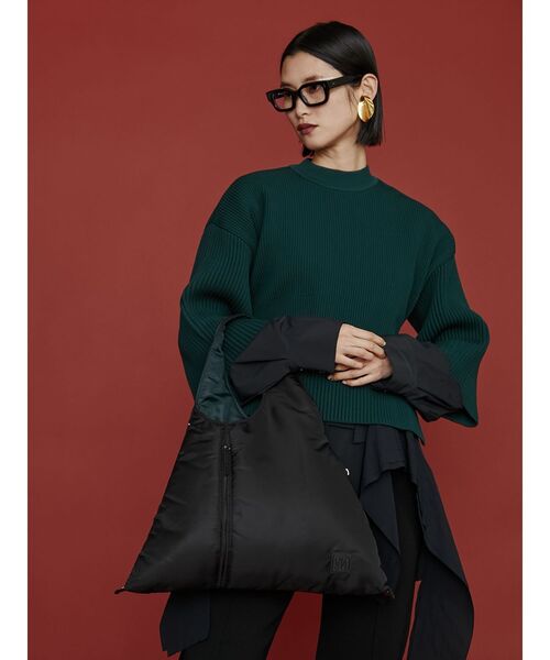 UN3D.（アンスリード）の「2WAY PADDED TRIANGLE BAG / 2WAYパデッド