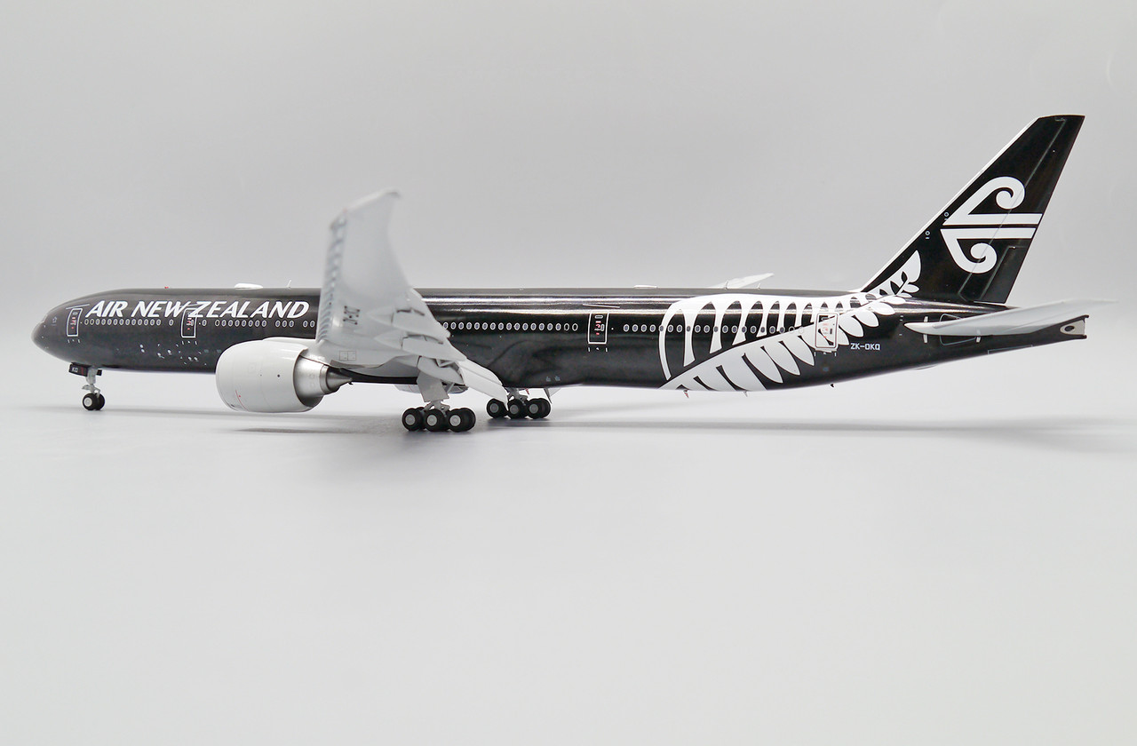 JC Wings Air New Zealand Boeing 777-300ER 