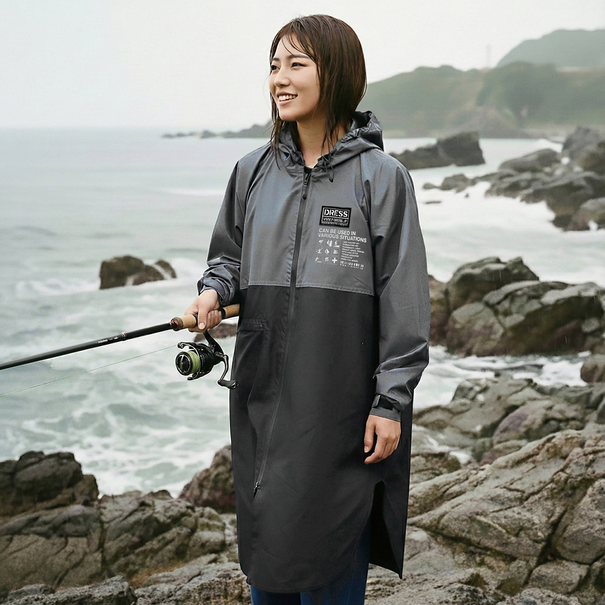 DRESS パッカブル レインポンチョ AIRBORNE