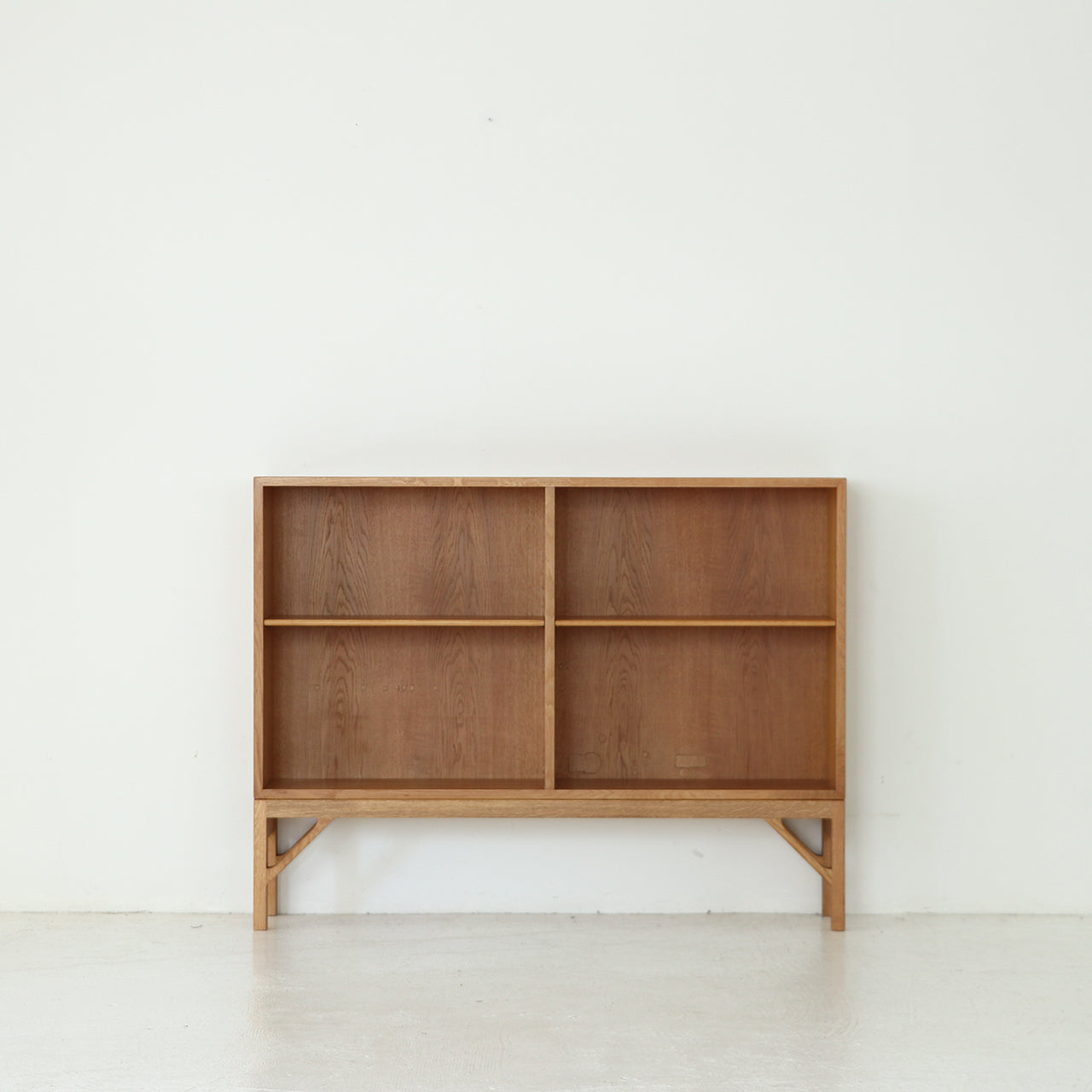 Book case / Borge Mogensen for FDB Mobler – FILM