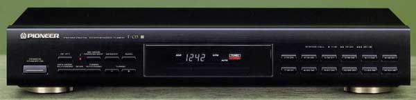 Pioneer F-03