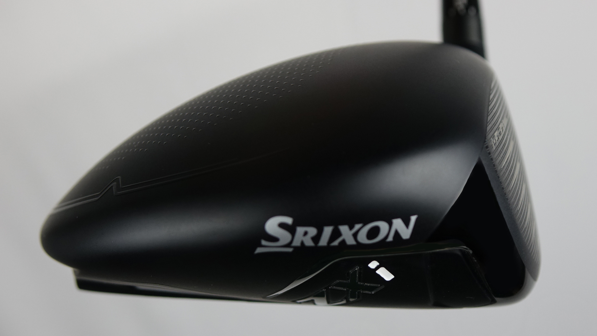 スリクソン ZXi ドライバーを井上真熙が試打「全項目がグッと底上げ