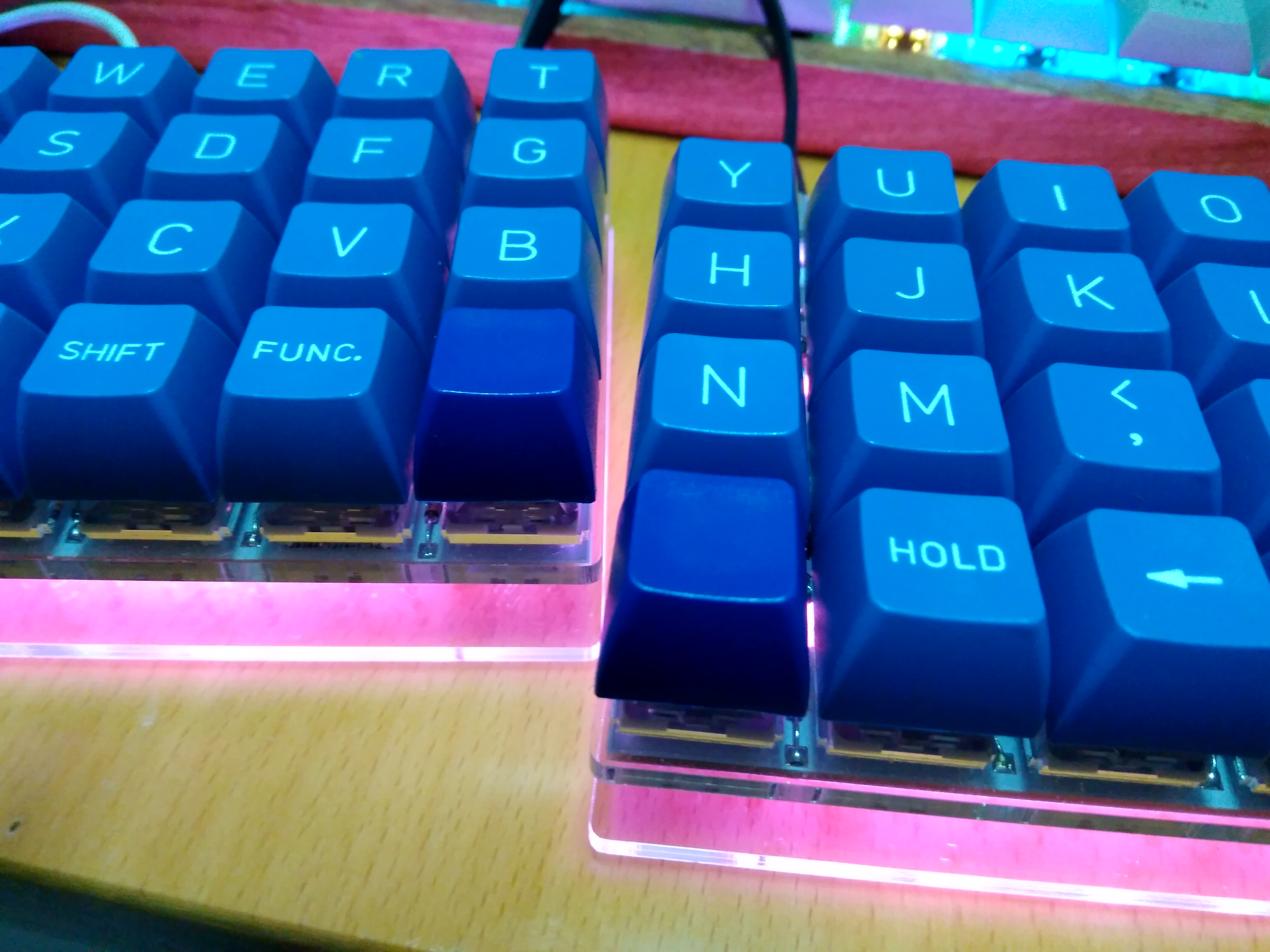 Let's Split (レツプリ) を組み立てた | shufo.dev