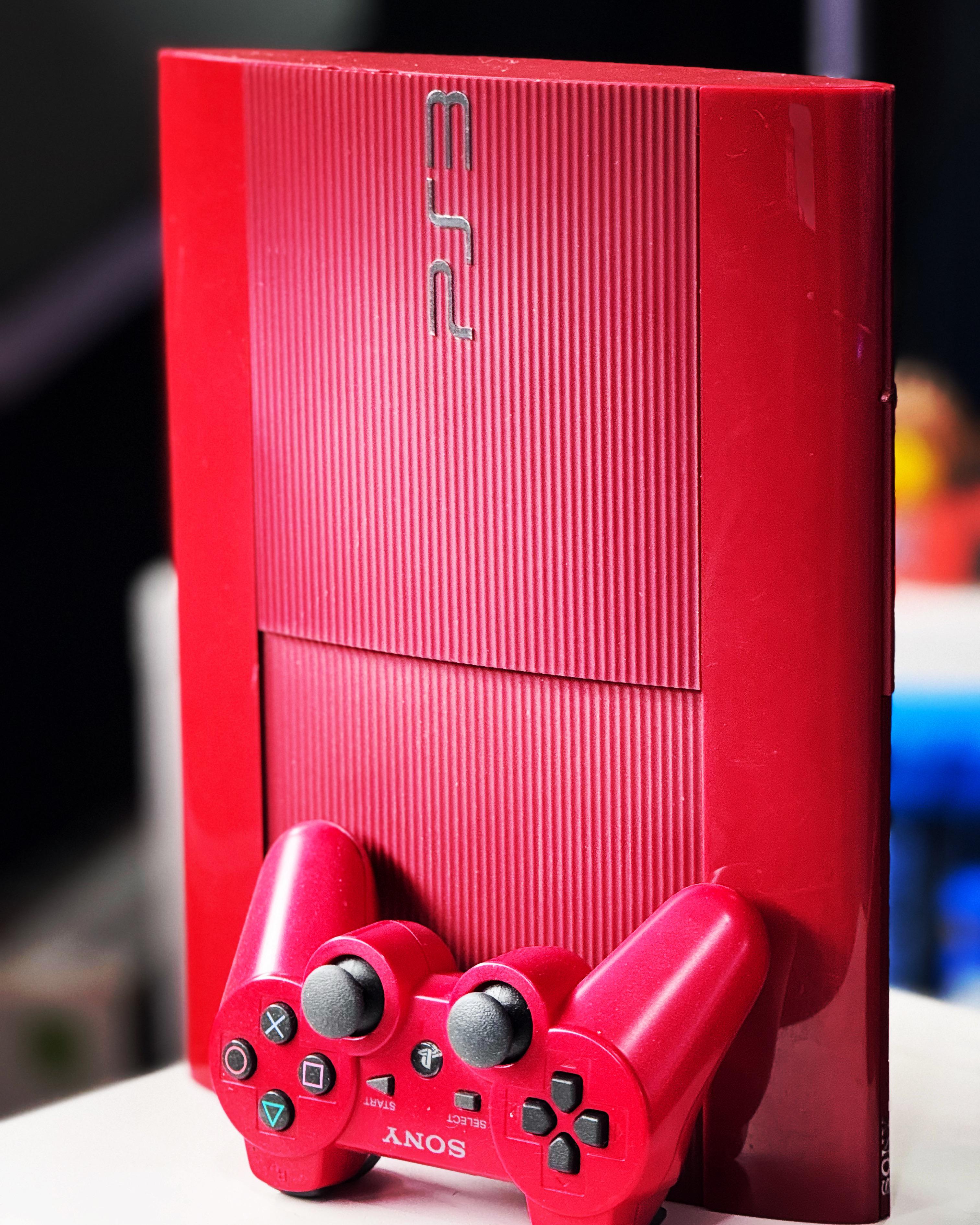 PS3 Super Slim Vermelho Granada : r/playstation