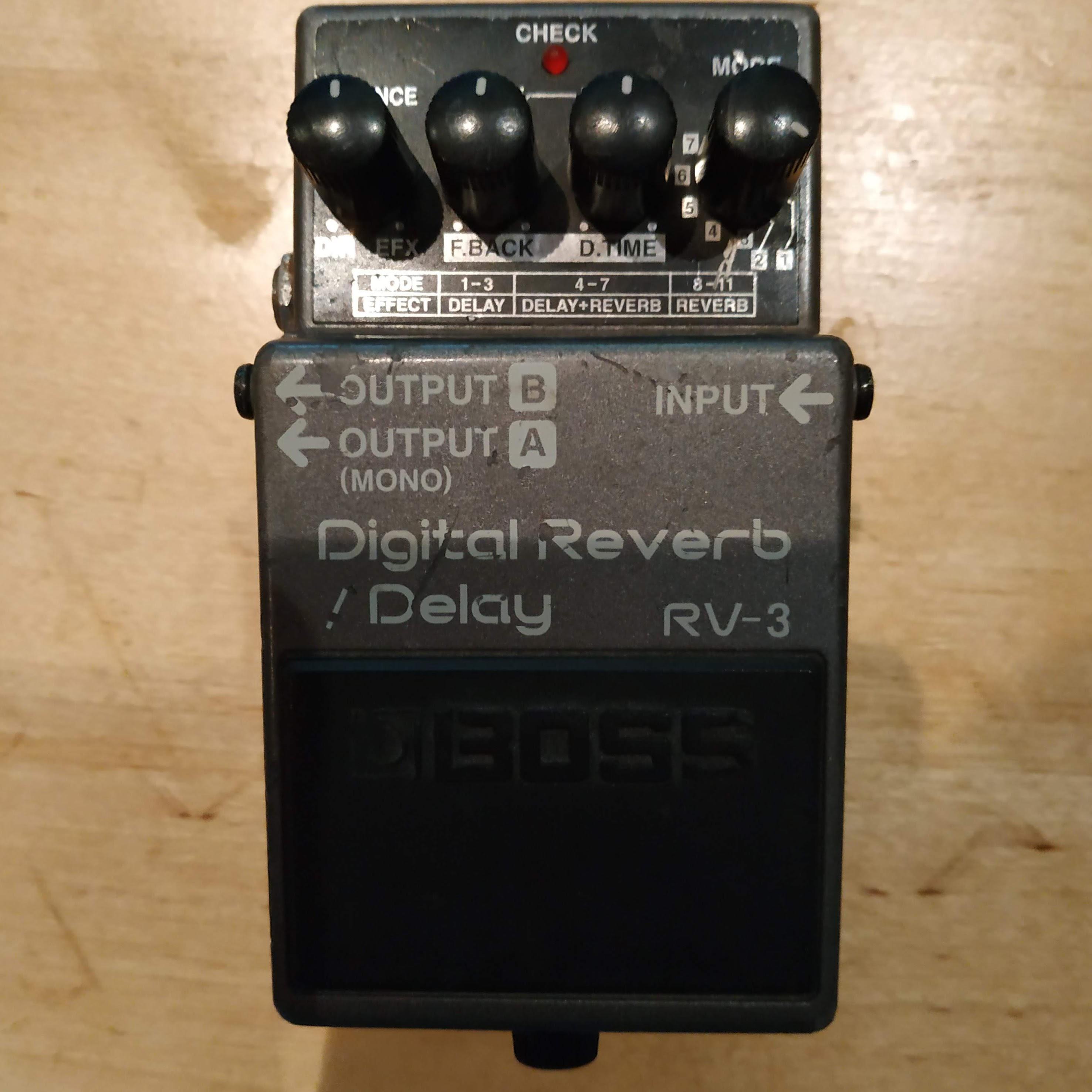 NPD - I just got my first pedal ever (Boss RV3) : r/guitarpedals