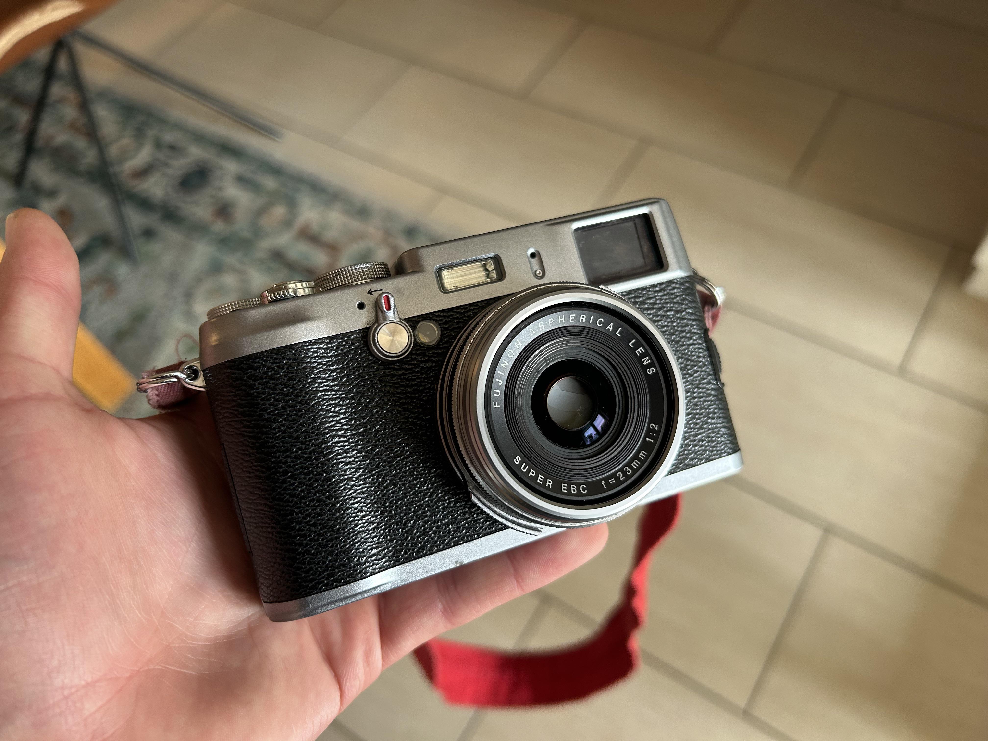 x100 mark I のシャッター回数の確認方法 : r/fujifilm
