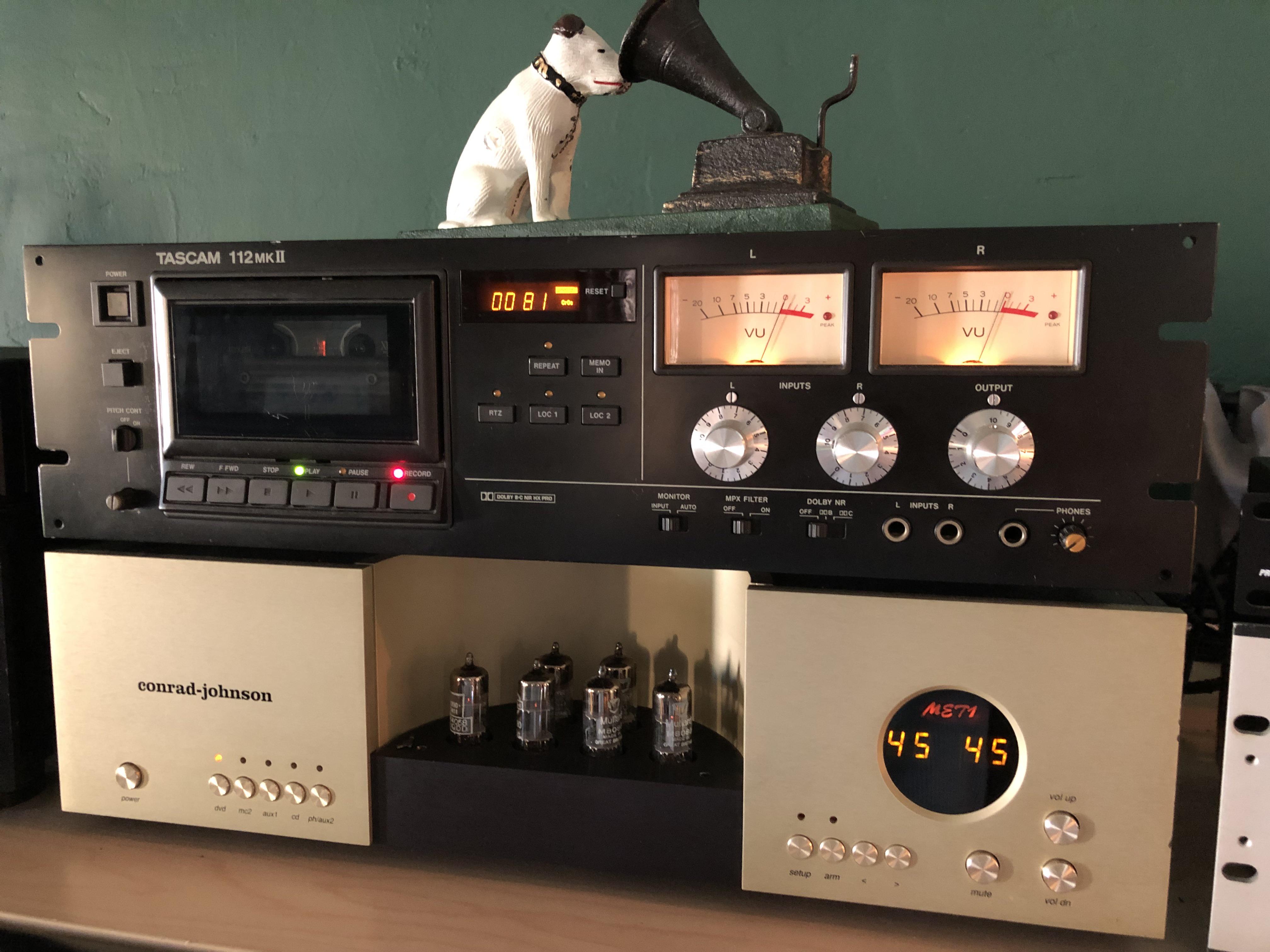 レストア済みのTascam 112 mkIIプロフェッショナルカセットデッキ : r