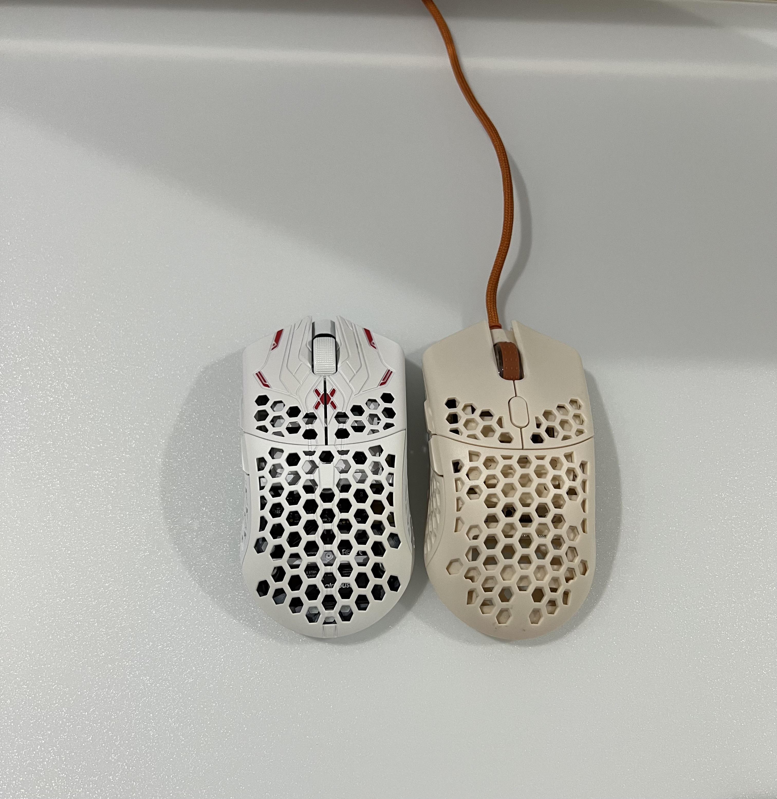 ULX Cheetah feels bigger than UL2 : r/MouseReview