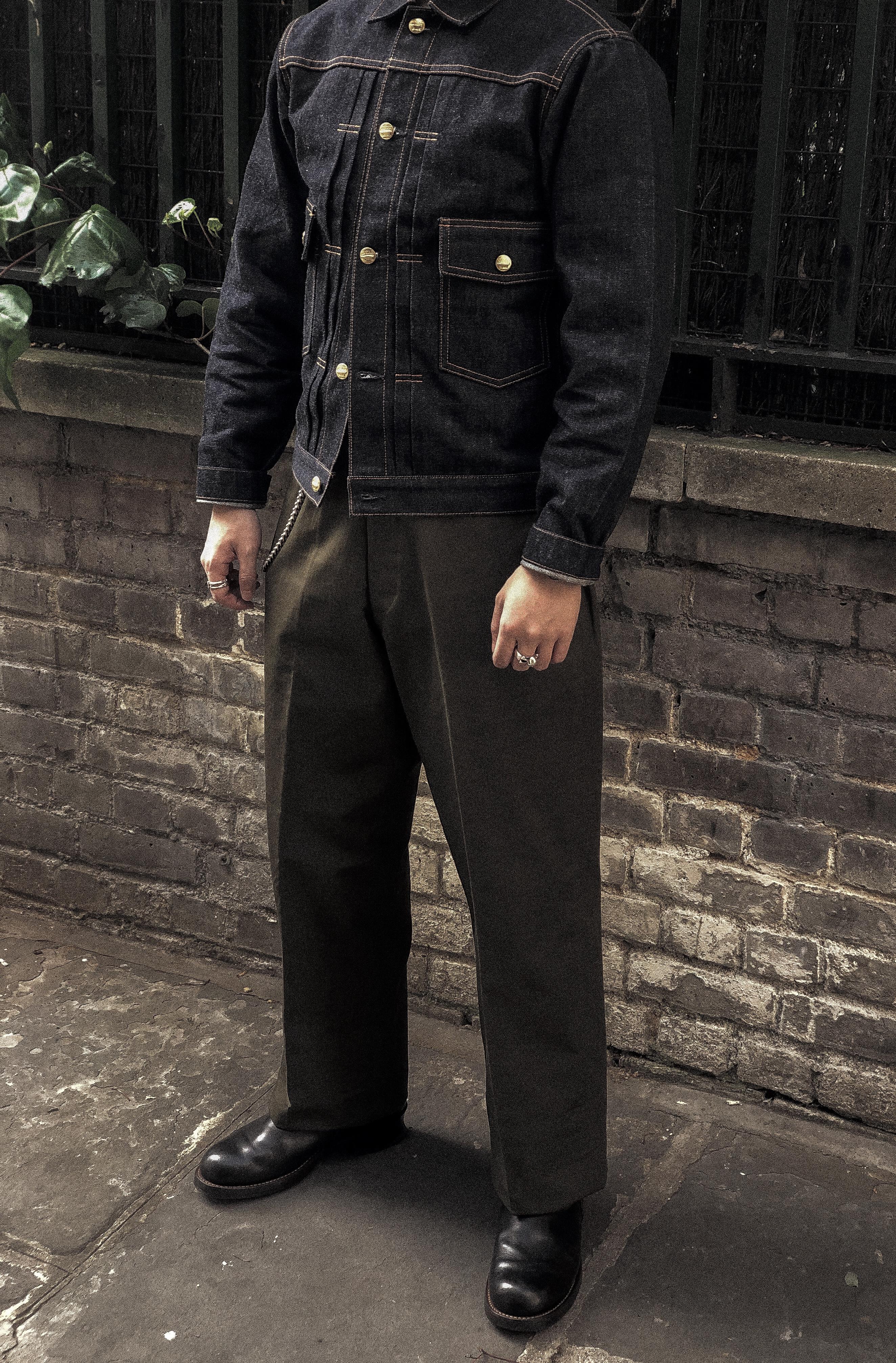 今日何履いてる？] ATLAST & CO. TIMEWORN CLOTHING : r/streetwear