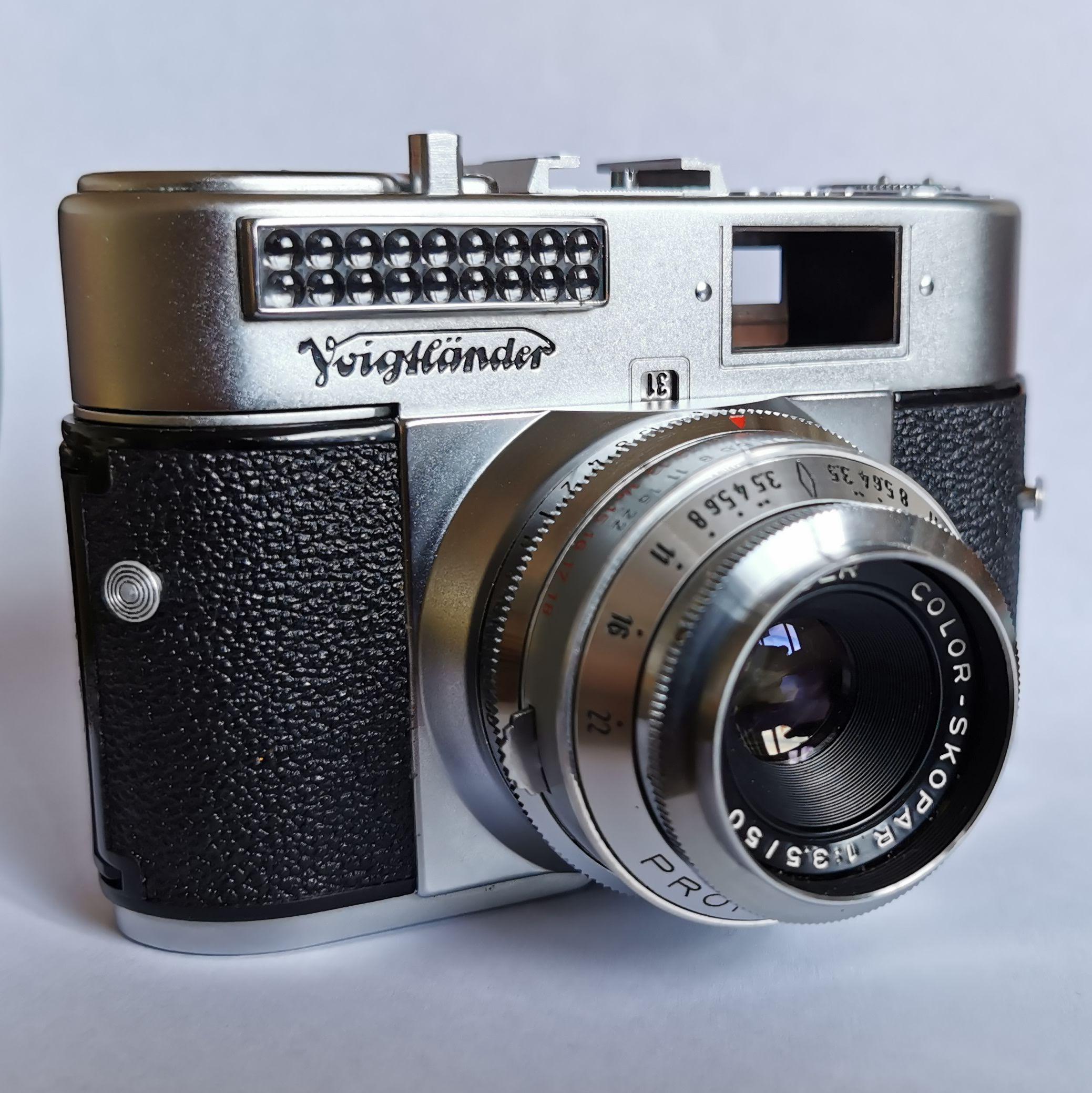 1950s Voigtlander Vito BL with the Bertram light meter - meter