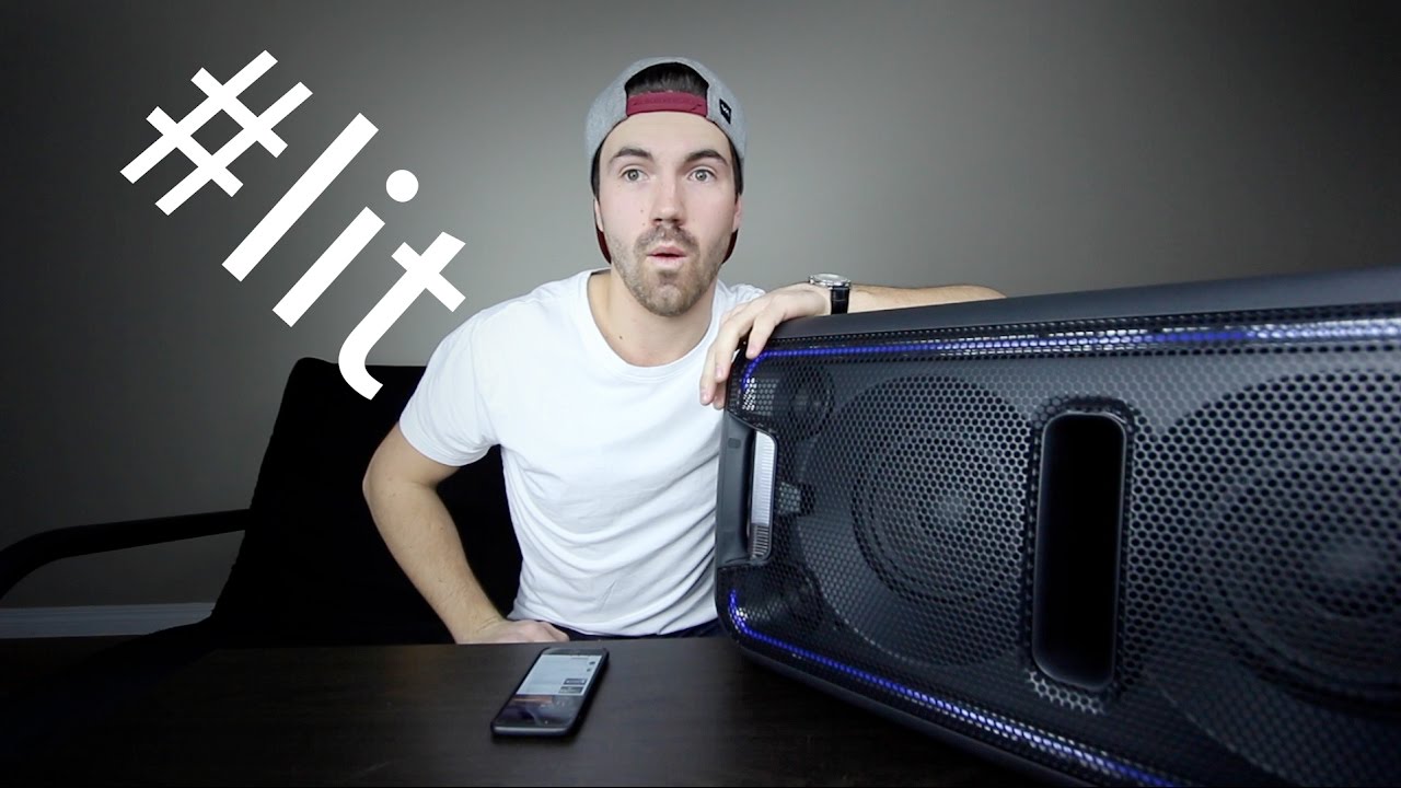 JUST WOW - SONY GTK-XB7 - YouTube