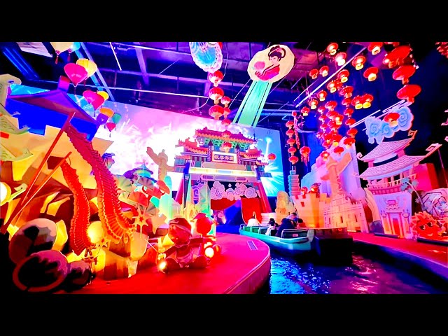 中国版イッツ・ア・スモールワールド！ Happy World 『欢乐世界』 on