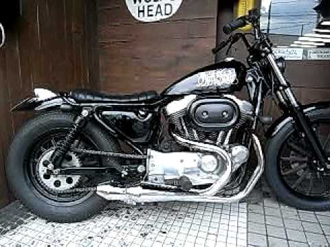 BratStyle SPORT STER 883.1200 Sideway Megaphone muffler - YouTube