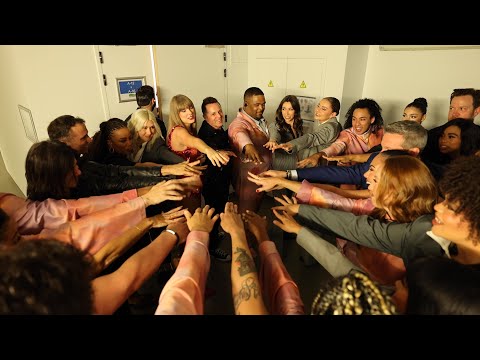 Taylor Swift - I Can Do It With A Broken Heart (Official Video