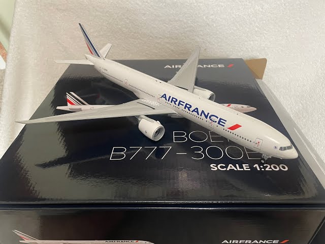 Gemini 200 Air France Boeing 777-300er unboxing - YouTube