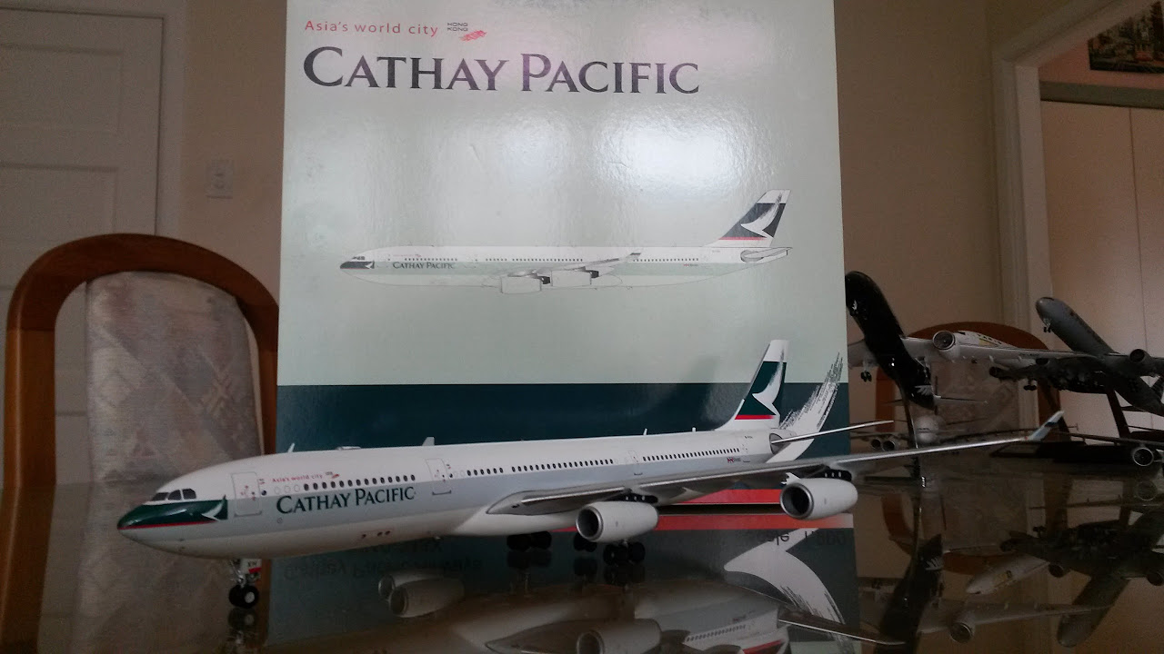 JC Wings 1:200 Cathay Pacific A340-300 Unboxing and Review - YouTube