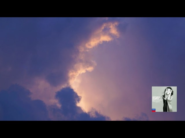 Beethoven : Piano Sonata No.32 in C minor, op.111 / Mitsuko Uchida