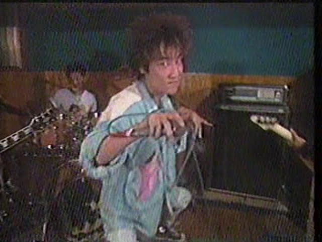 KENZI/BRAVO JOHNNYは今夜もHAPPY - YouTube