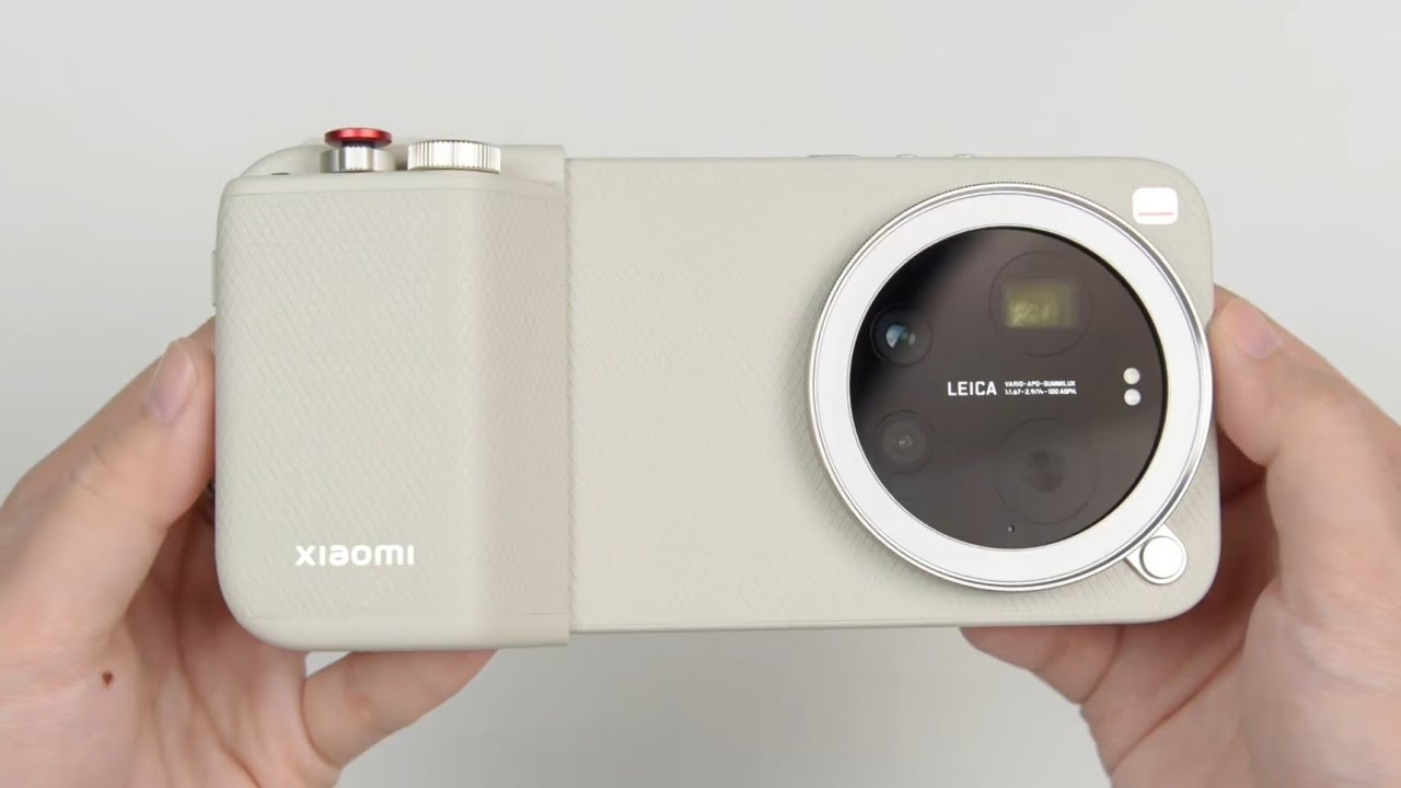 Xiaomi 17 Ultra LEICA Edition Detailed Review - Is It Compromise