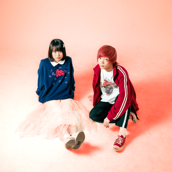ガラス越しのラブソング (1st mini album『午前0時の太陽』収録曲