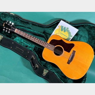 カネコアヤノの1965年製 ギブソン J-50｜AGM GUITAR GRAPH -Volume 96